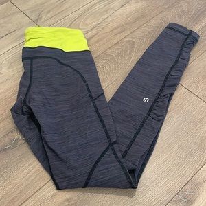 Lululemon running tights with side pockets size 6